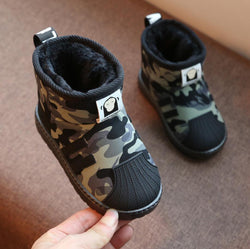 Camo Sporty Snow Boots