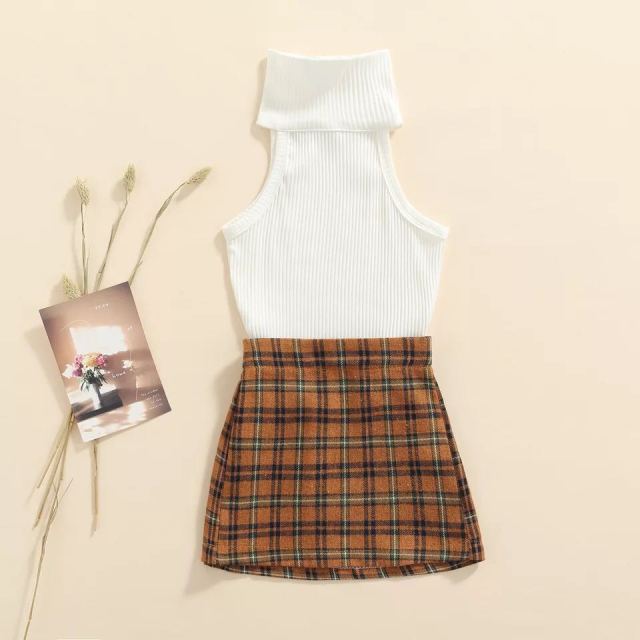 Autumn Plaid Turtlened Skirt Set